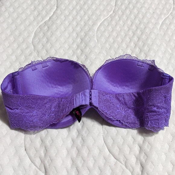 LaSenza Lacey Strapless Bra - Picture 2 of 5